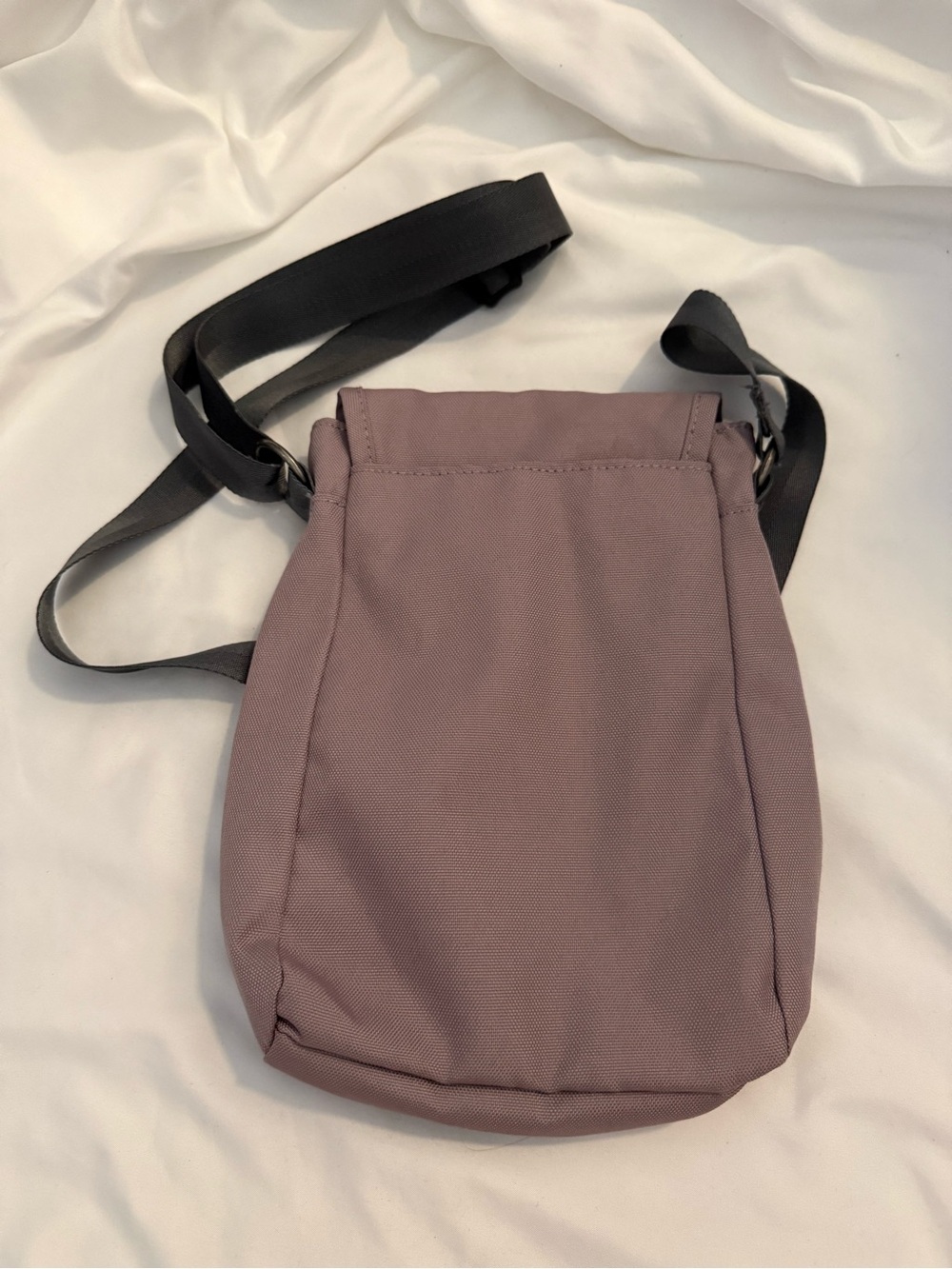 NWOT Columbia Sportswear Company Women's O/S Crossbody Bag - Picture 2 of 8
